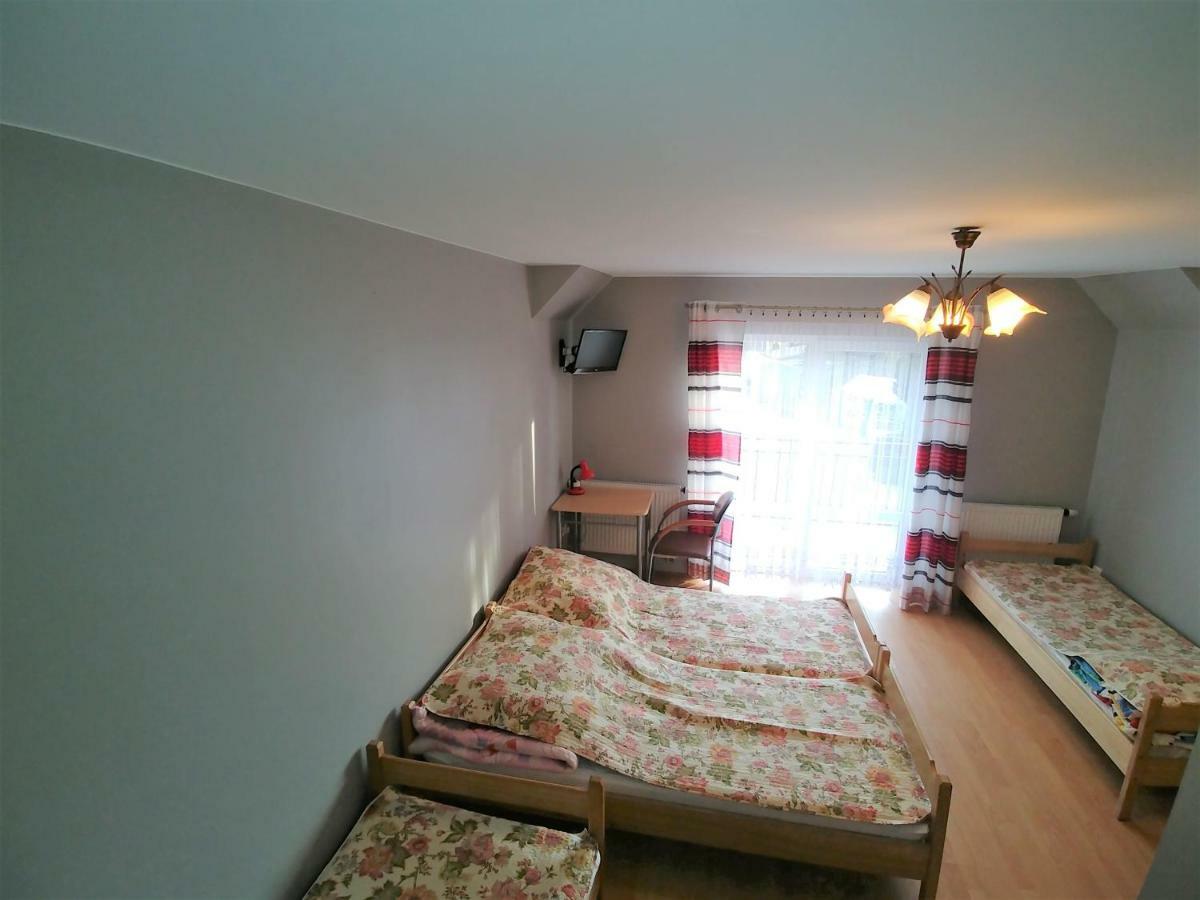 Bed and Breakfast U Zosi Pyzowka Экстерьер фото