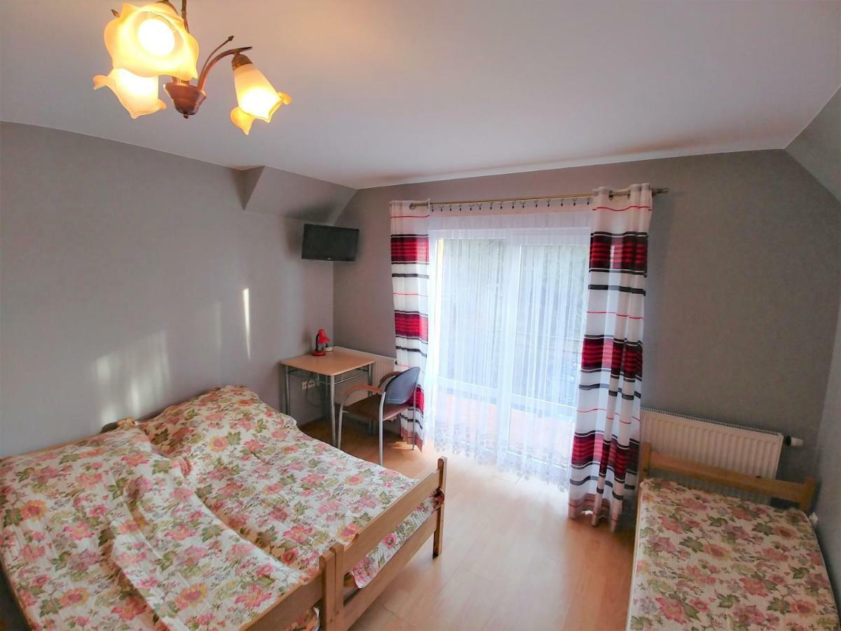 Bed and Breakfast U Zosi Pyzowka Экстерьер фото