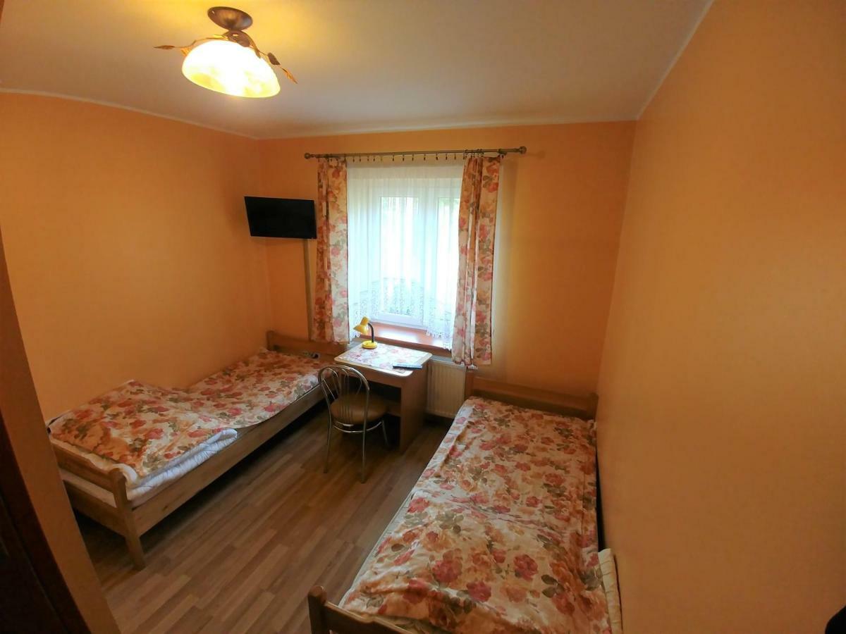 Bed and Breakfast U Zosi Pyzowka Экстерьер фото